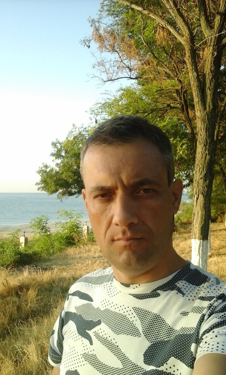  16827523  Andrik, 45 ,    