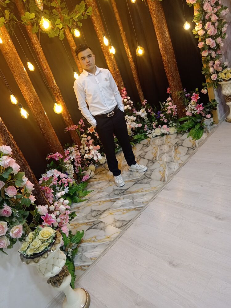  ,   Abbos, 21 ,   ,   