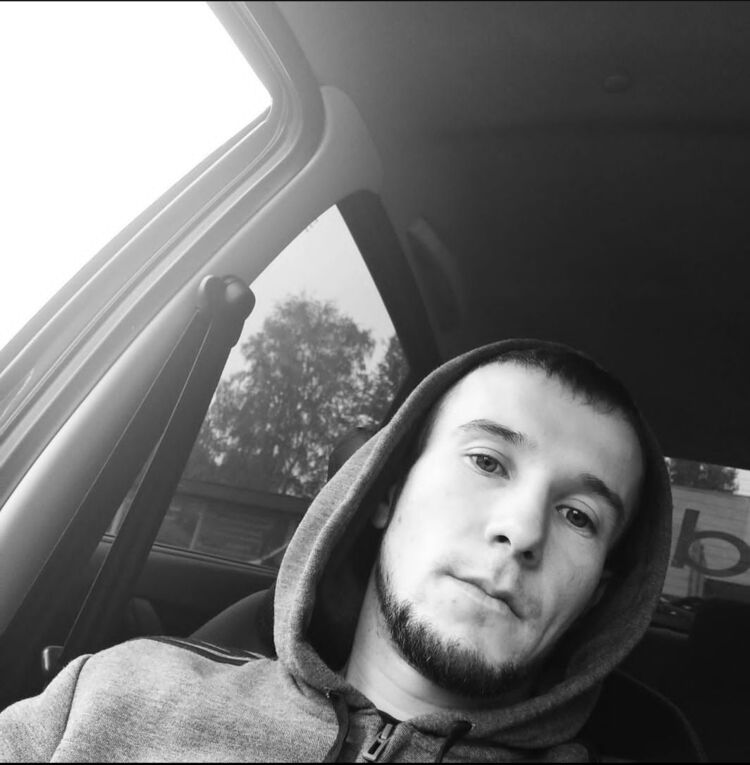  26876643  Oleg, 28 ,    