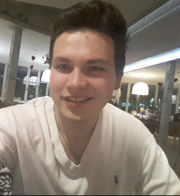  ,   , 27 ,   ,   