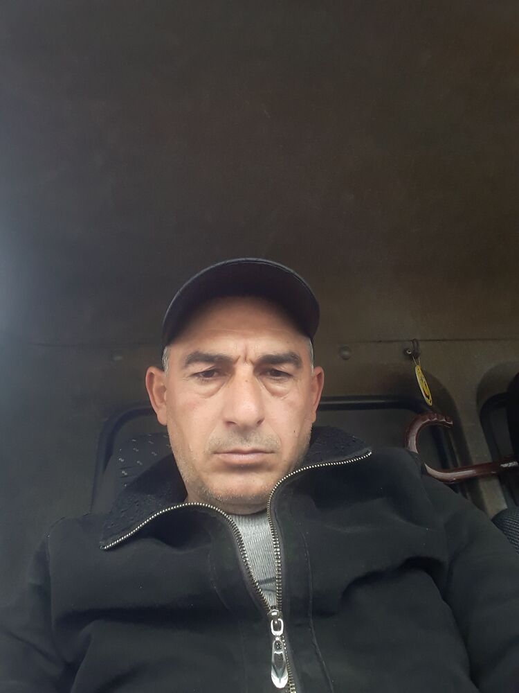  42496463  , 44 ,    