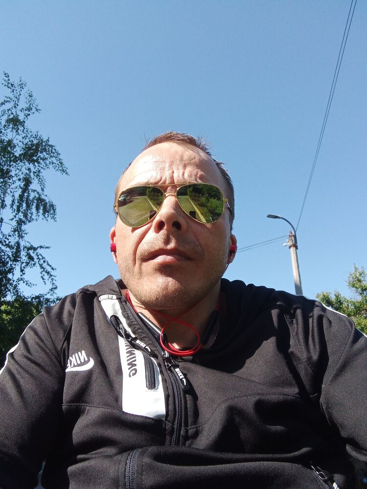  53608213  , 41 ,    