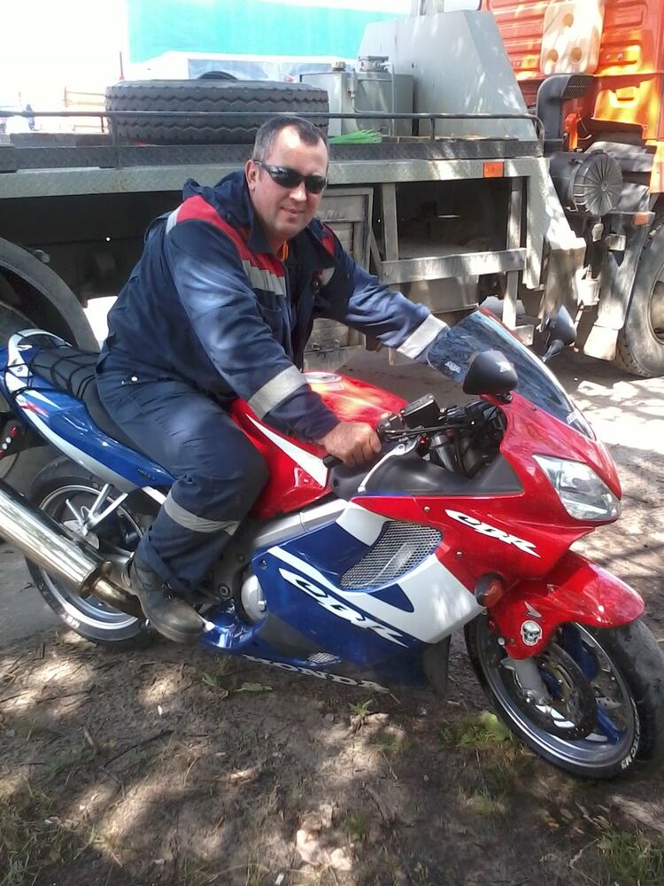  4716433  , 49 ,    