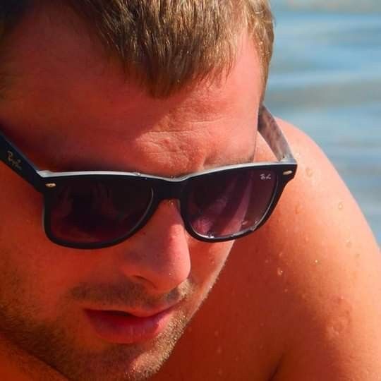  -,   Igor, 33 ,   