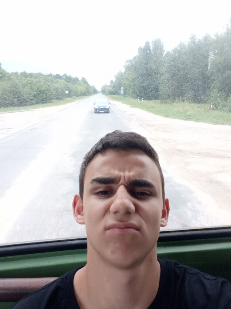  45272773  , 19 ,    