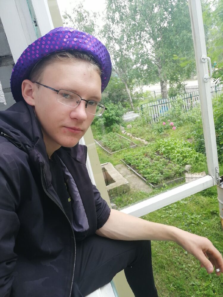  46132513  Kolya, 22 ,    