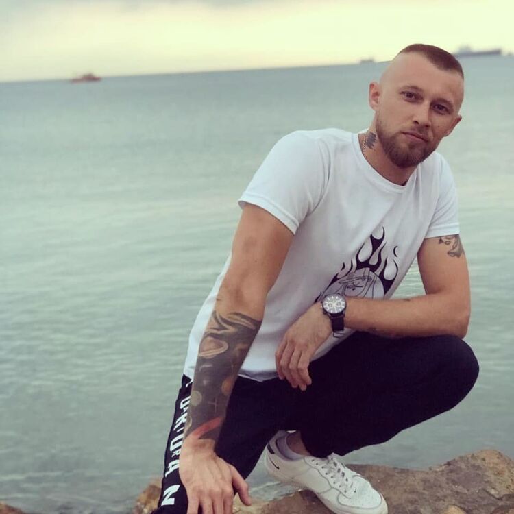  -,   Ruslan, 32 ,   ,   , c , 