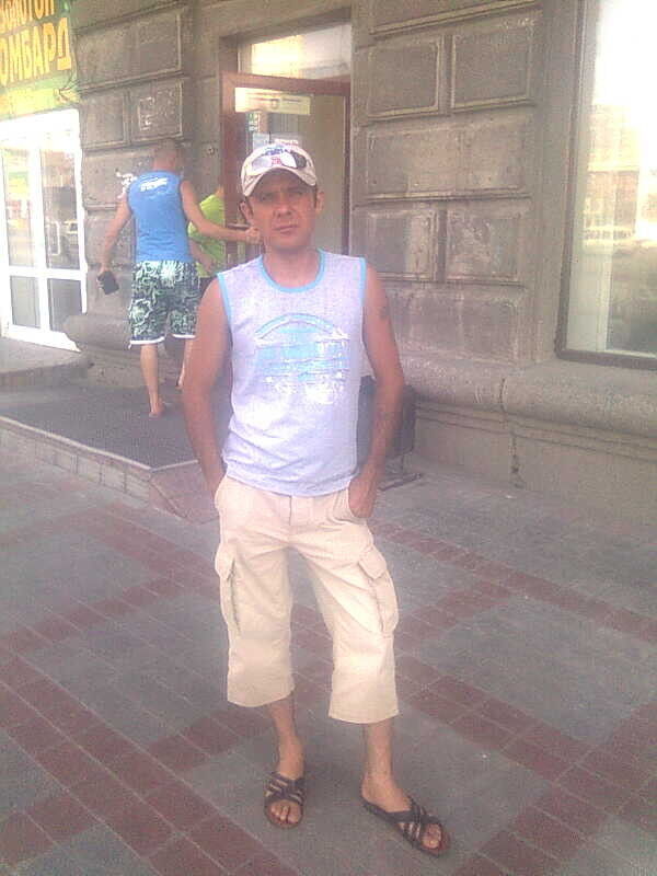  7587793  Artem, 43 ,    