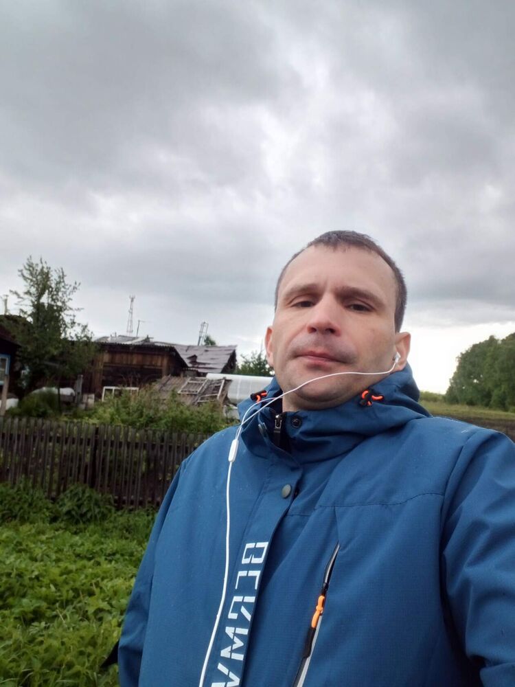  42226043  , 41 ,    