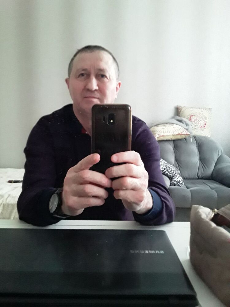  26371523  , 62 ,    