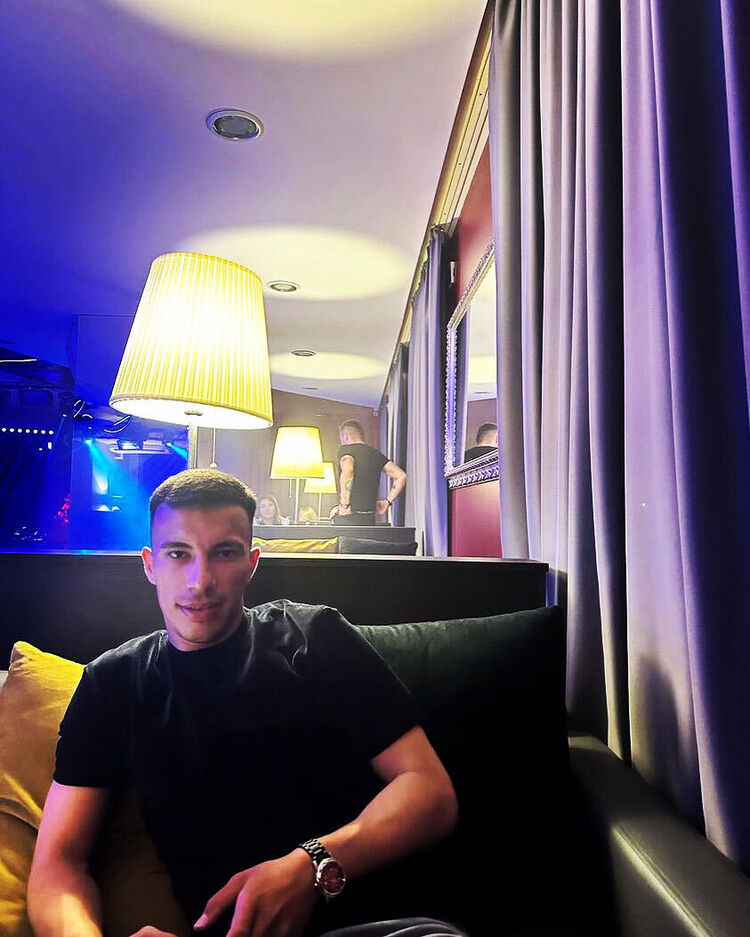 ���� 37961173 ������� �����, 27 ���, ���� ���������� � ������