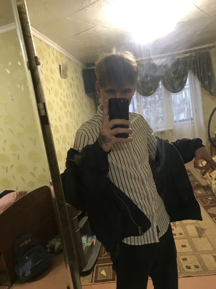  18523363  , 25 ,    