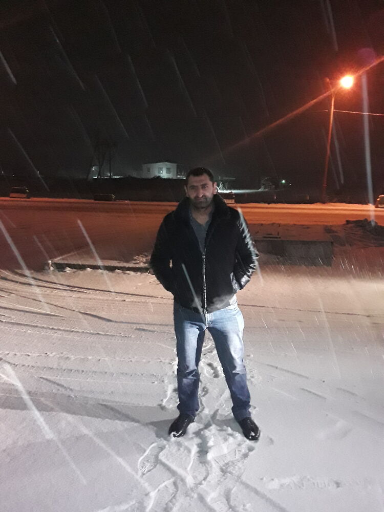  31977093  , 36 ,    
