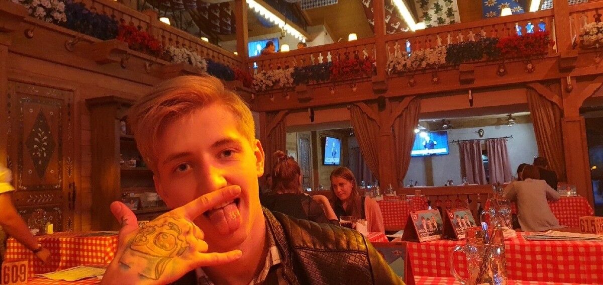  18616033  , 25 ,    -