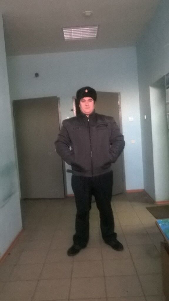  16436133  Artem, 33 ,    
