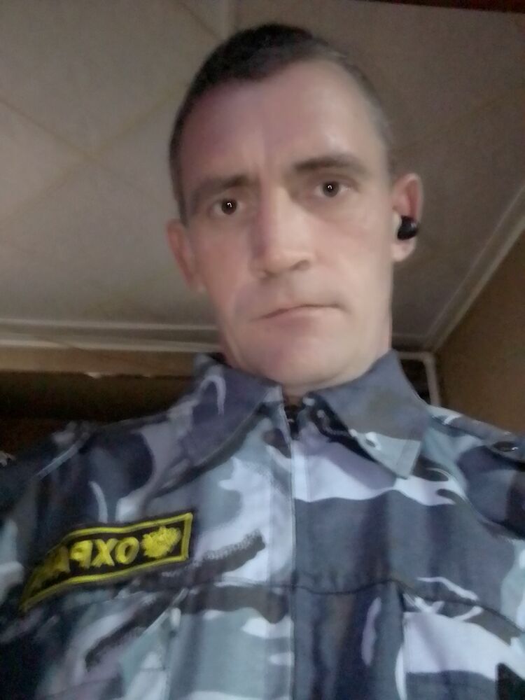  35608923  , 37 ,    
