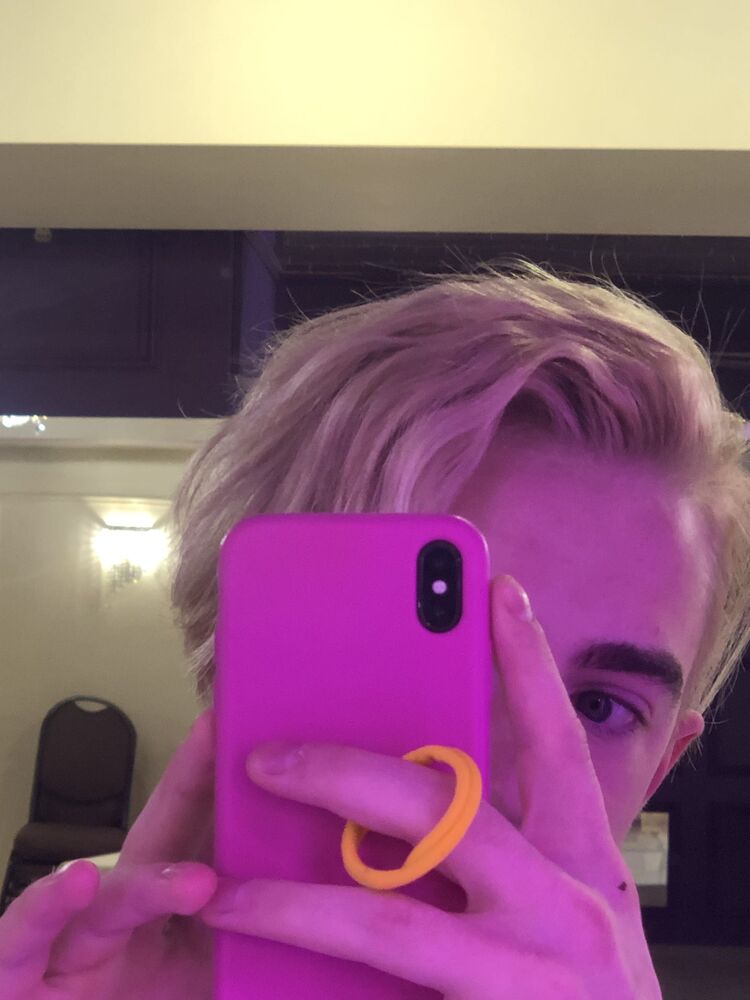 ���� 37649103 ����� ������, 21 ���, ���� ���������� � �����