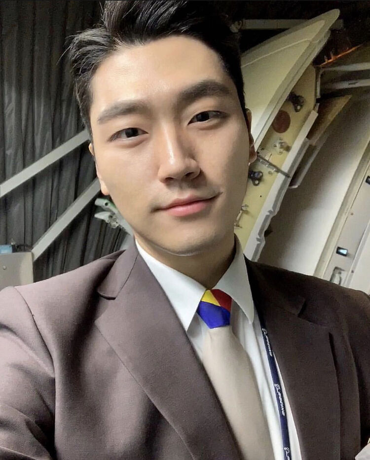 ���� 28583353 ������� Aided Chung, 35 ���, ���� ���������� � ������