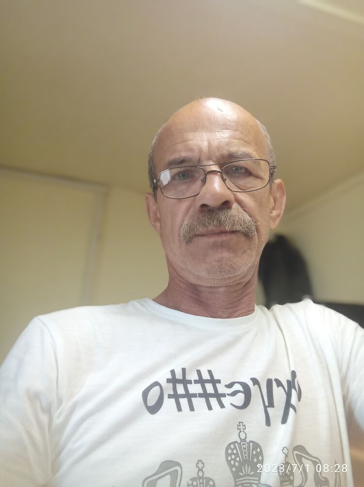  35627253  , 61 ,    