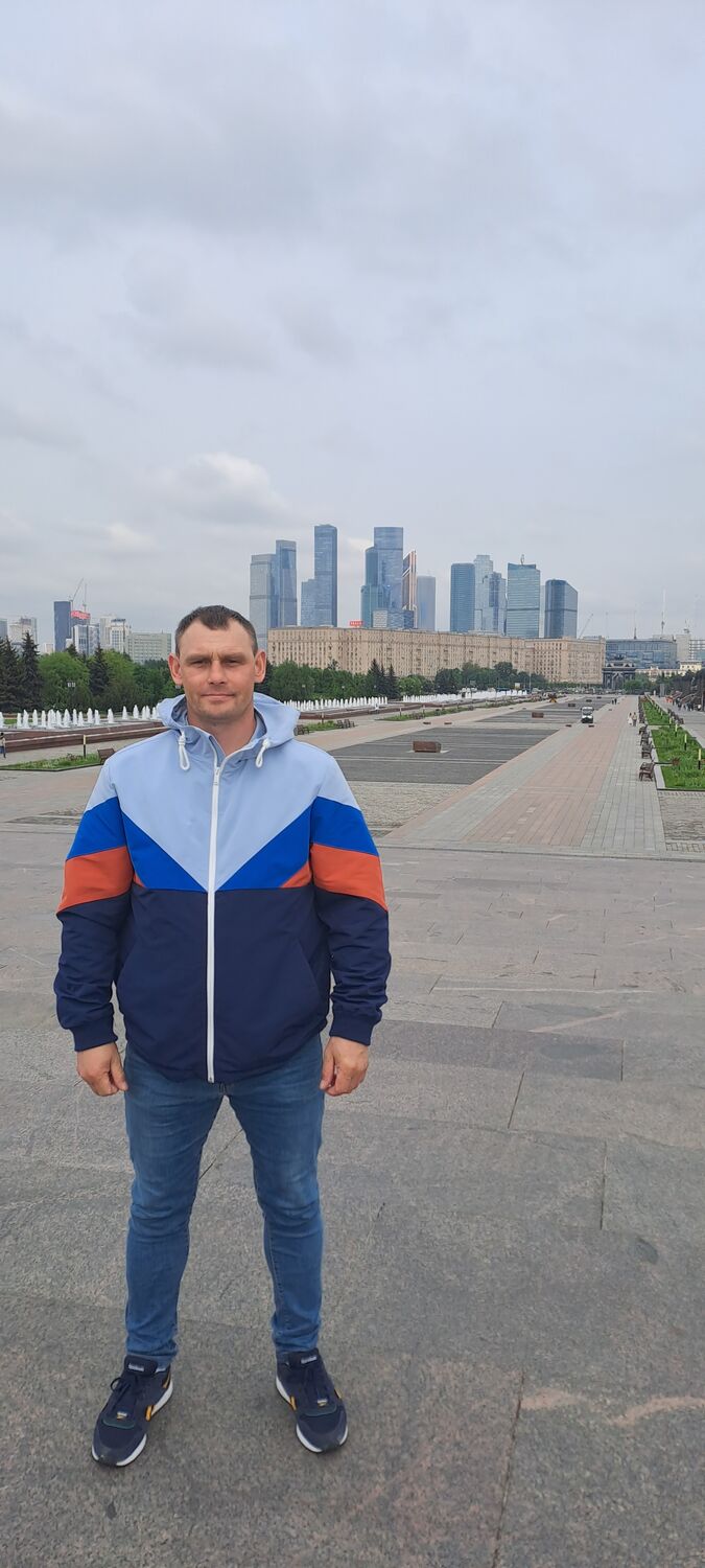  ,   Ignat, 41 ,   ,   , c 