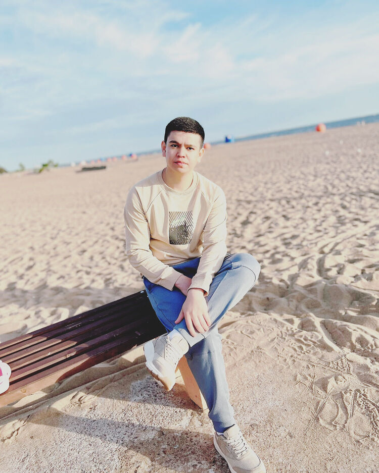  -,   , 32 ,   ,   