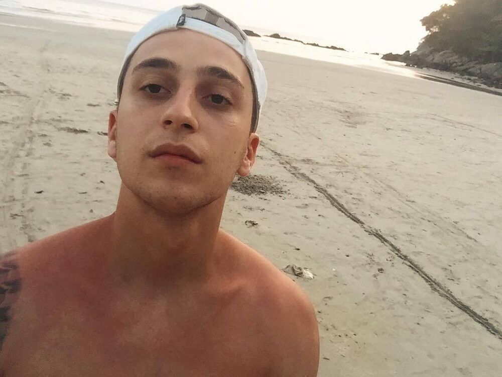 ���� 12313333 ������� �����, 32 ����, ���� ���������� � ������