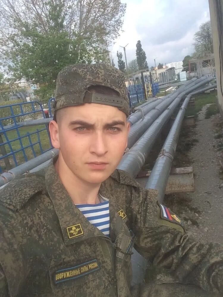  ,   Alexander, 23 ,   ,   , c , 