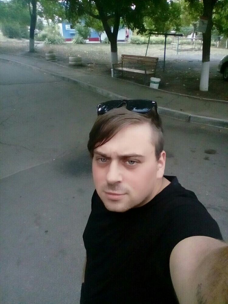  22618693  Andrei, 31 ,    