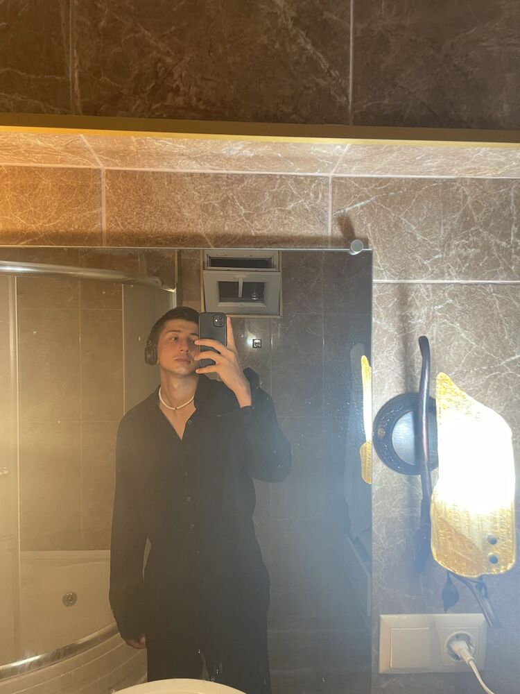  38134203  , 23 ,    