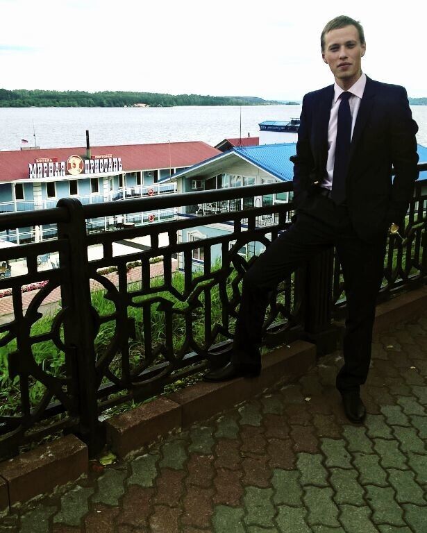  34504263  Ruslan, 32 ,    