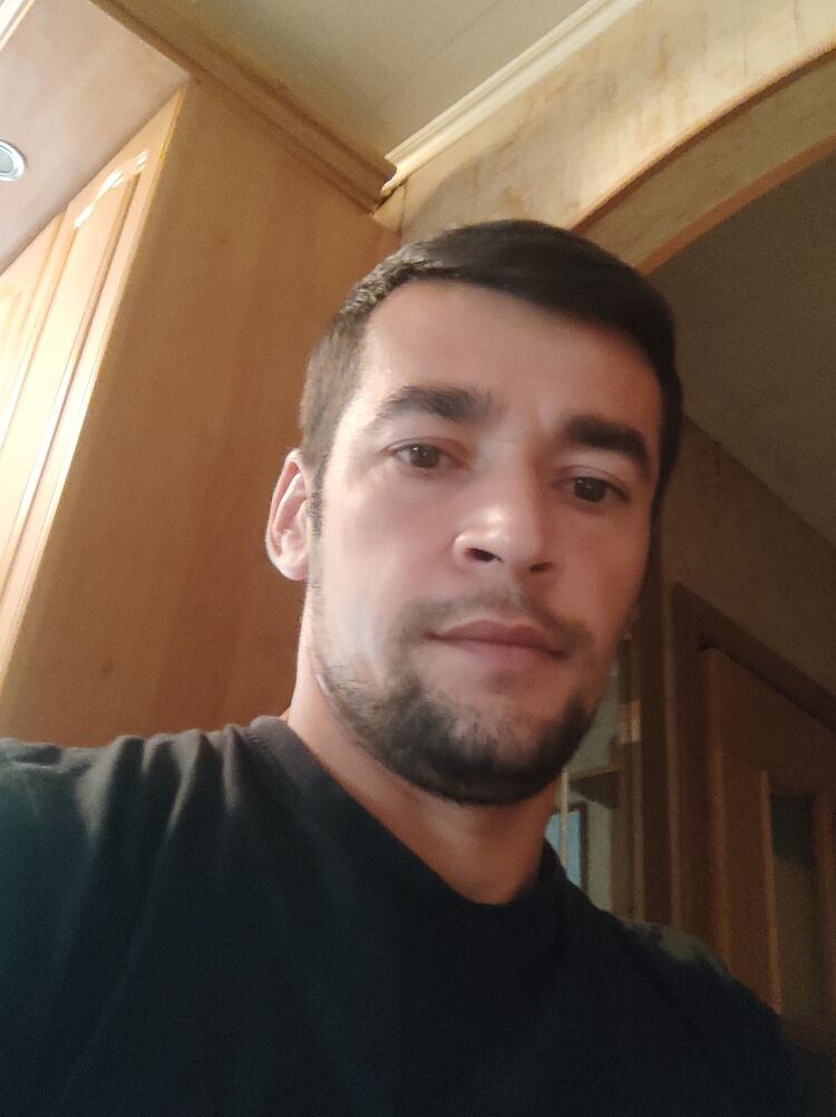  37736983  , 34 ,    