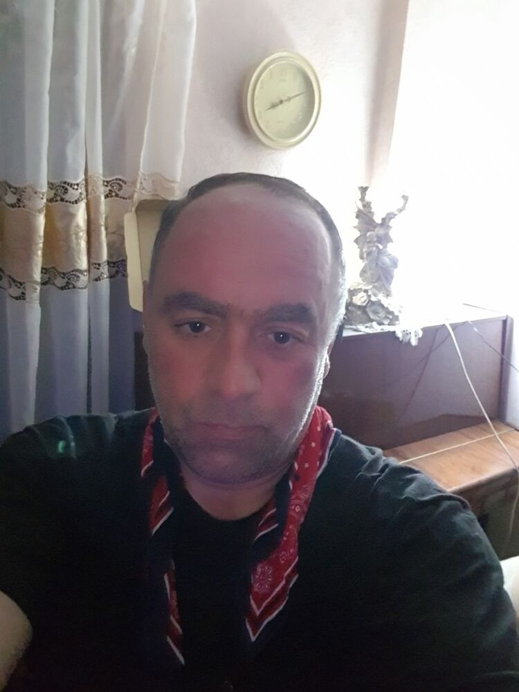  53100633  Guga, 43 ,    