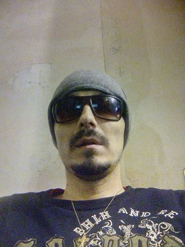  32872293  , 39 ,    