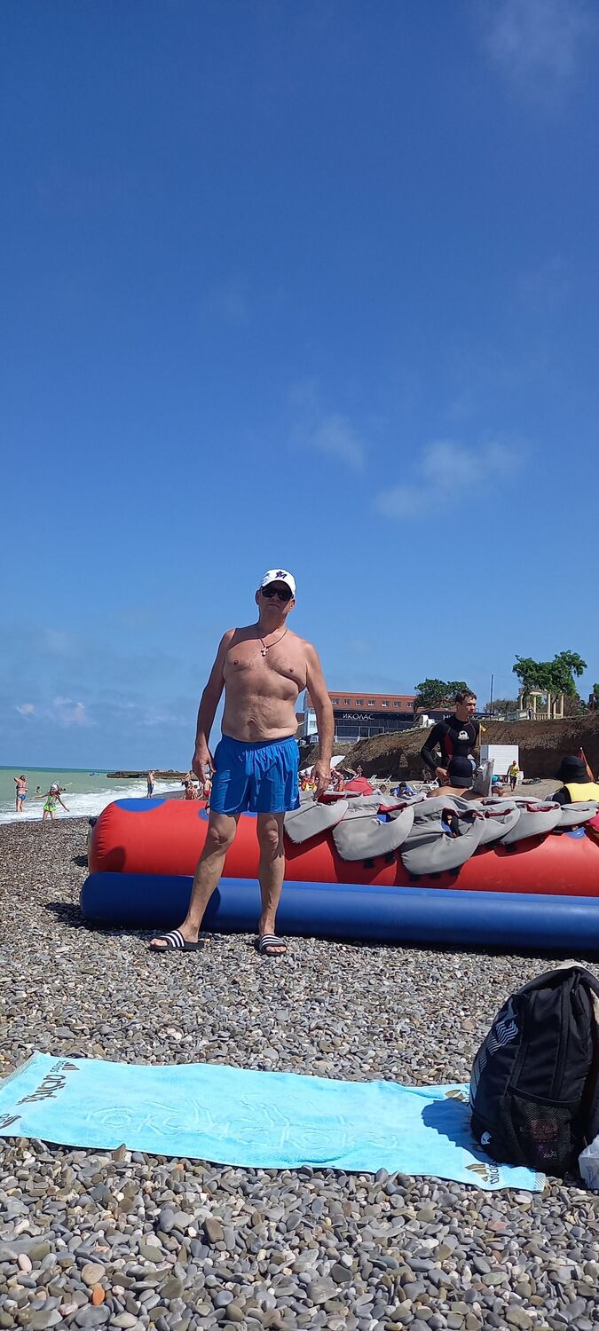  43983263  Oleg, 57 ,    