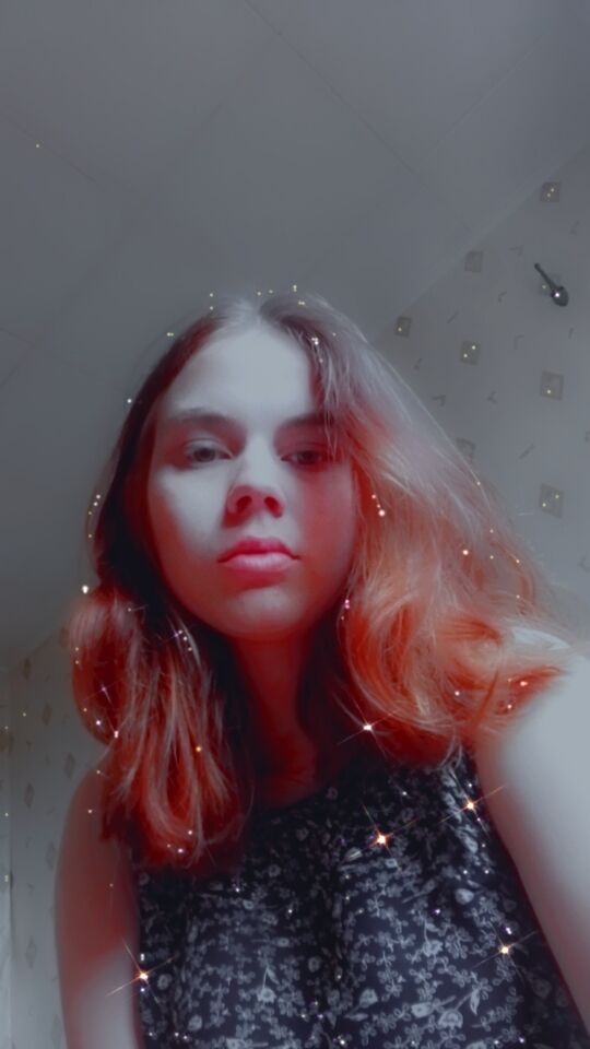  ,   Vlada, 21 ,   ,   , c 