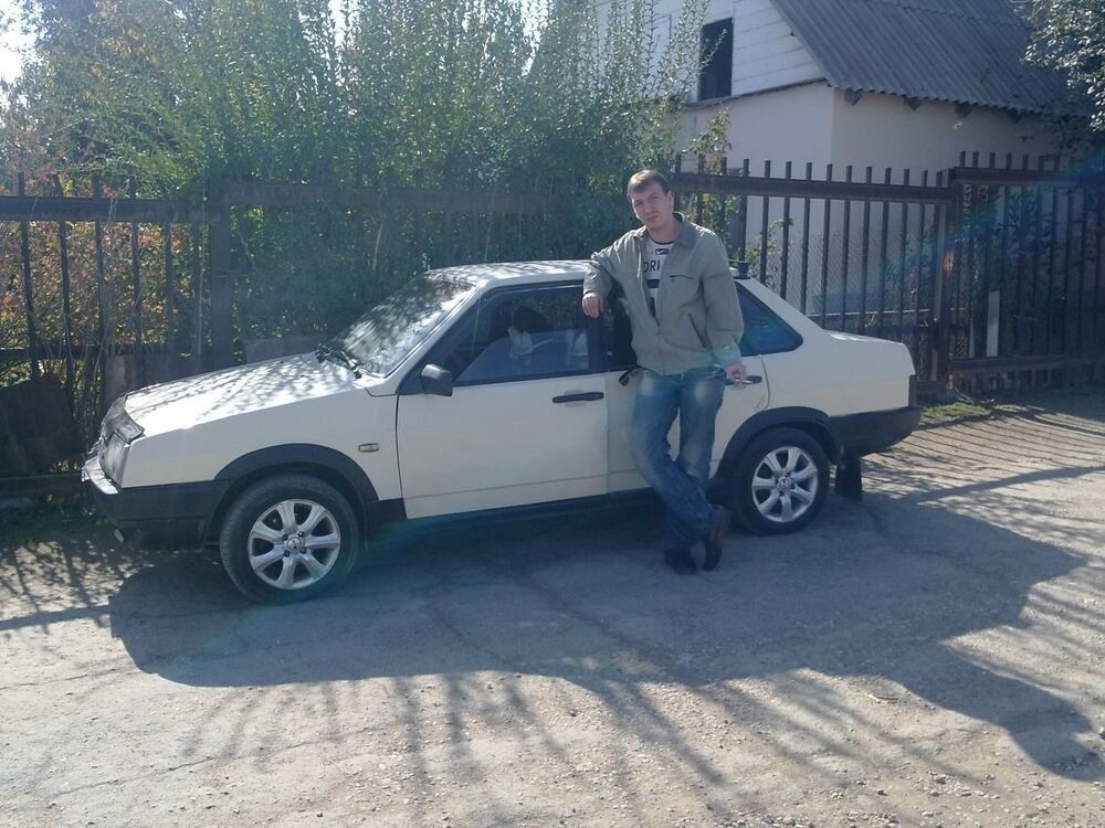  49650563  , 33 ,    