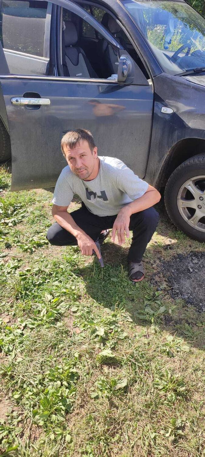  ,   Nik, 42 ,   ,   , 