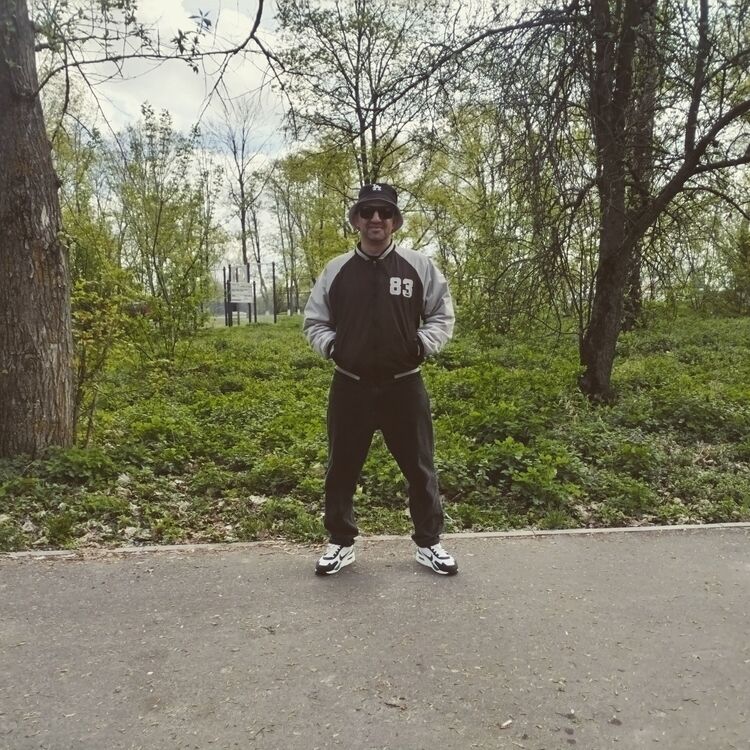  45233713  , 35 ,    