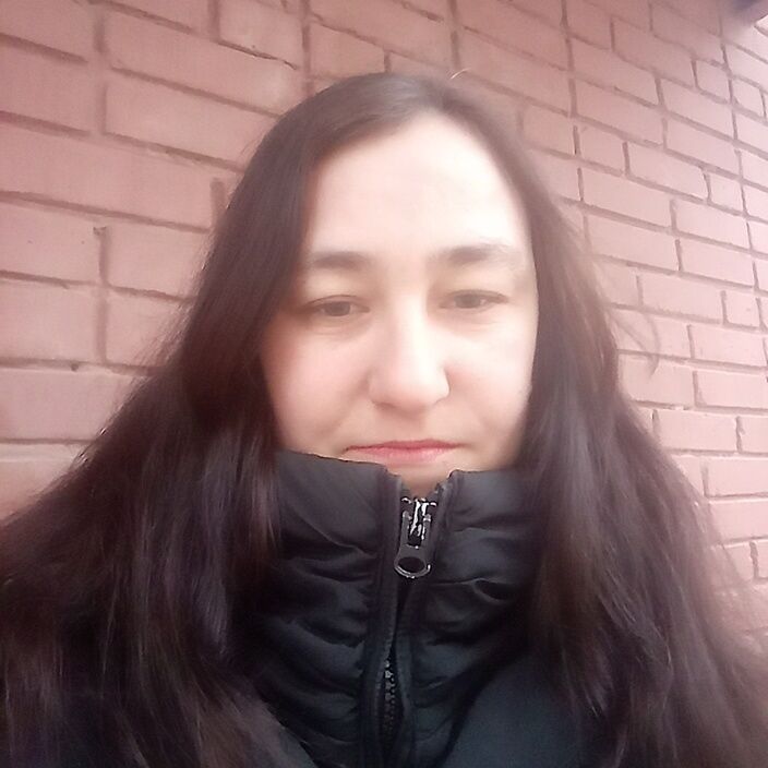  42153193  Nadezhda, 36 ,    