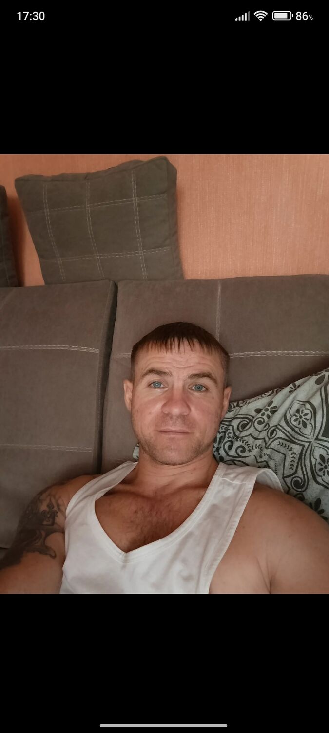  53558273  , 37 ,    