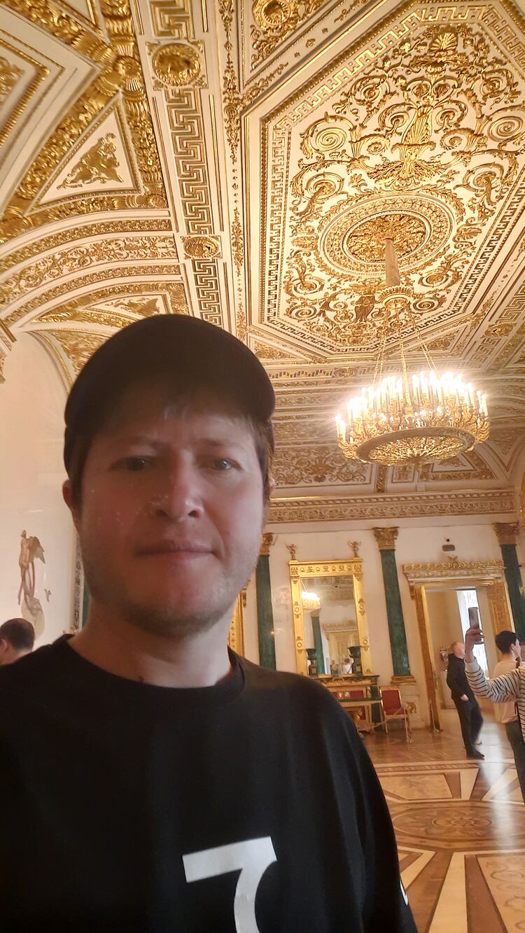  52220303  , 34 ,    -