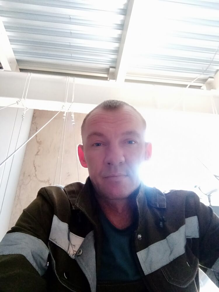  32080543  , 38 ,    