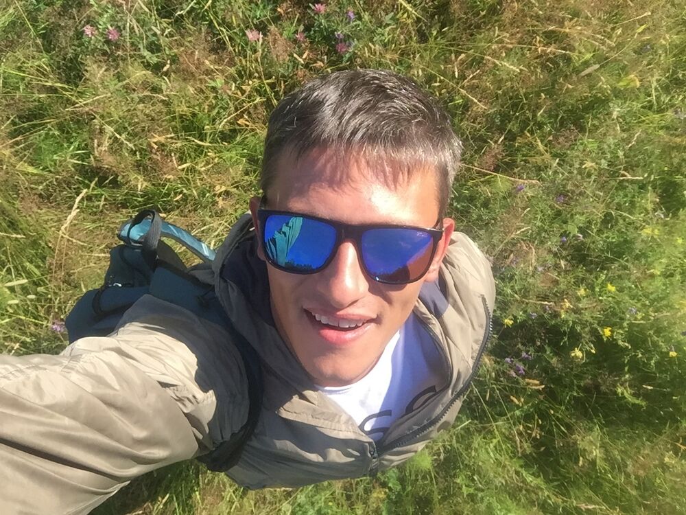  33204273  , 36 ,    -