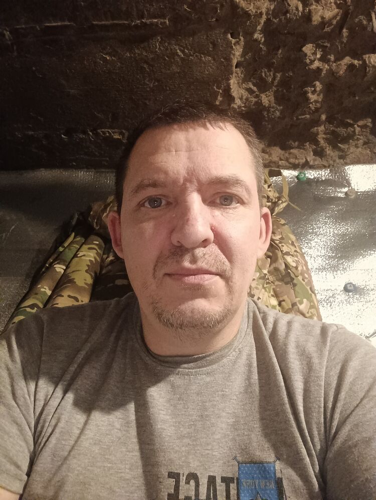  48466963  , 42 ,    