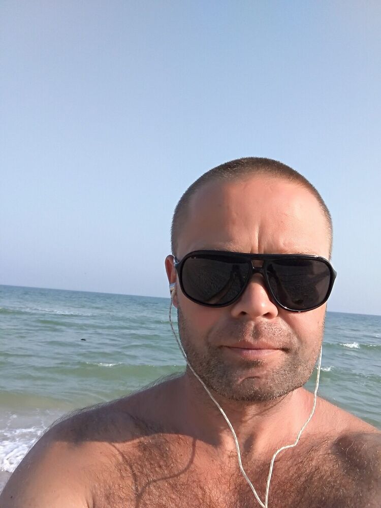  ,   Sergey, 49 ,   ,   , c , 