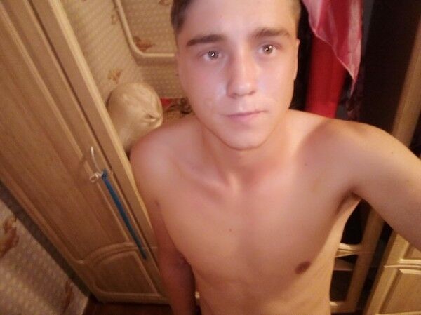  ,   Tolik, 25 ,   ,   , c , 
