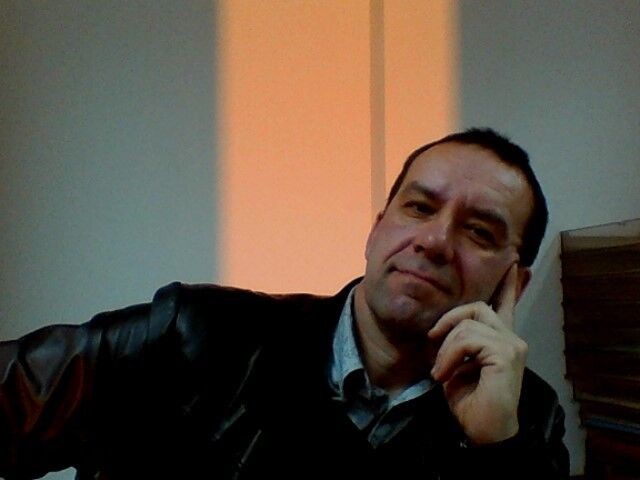  6559843  Alex, 42 ,    