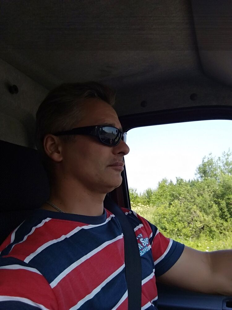  12785243  Aleks, 53 ,    