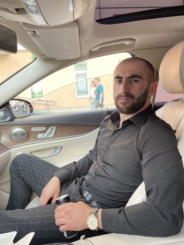 ���� 41671143 ������� Adam, 33 ����, ���� ���������� � �����-����������