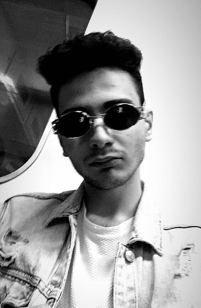  ,   Tamik, 24 ,   ,   